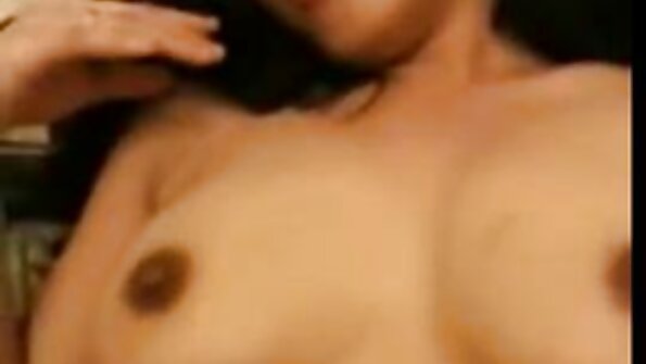 Roodharige gratis porno kijk MILF Leigh Darby Flick Haar Kut